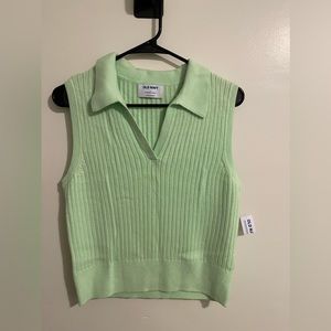 Old Navy Sweater Vest NWT Size L